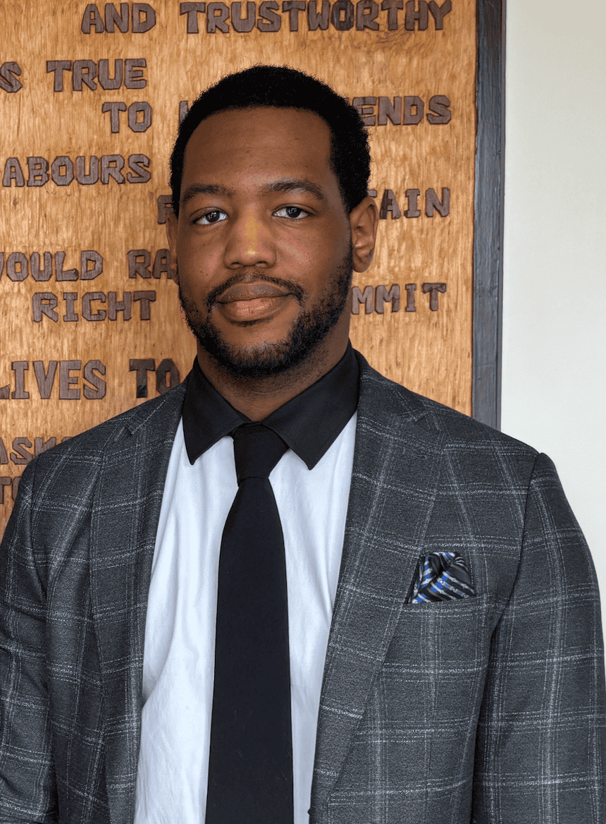 2025-2026 Scholarship Recipient Arnando Smith